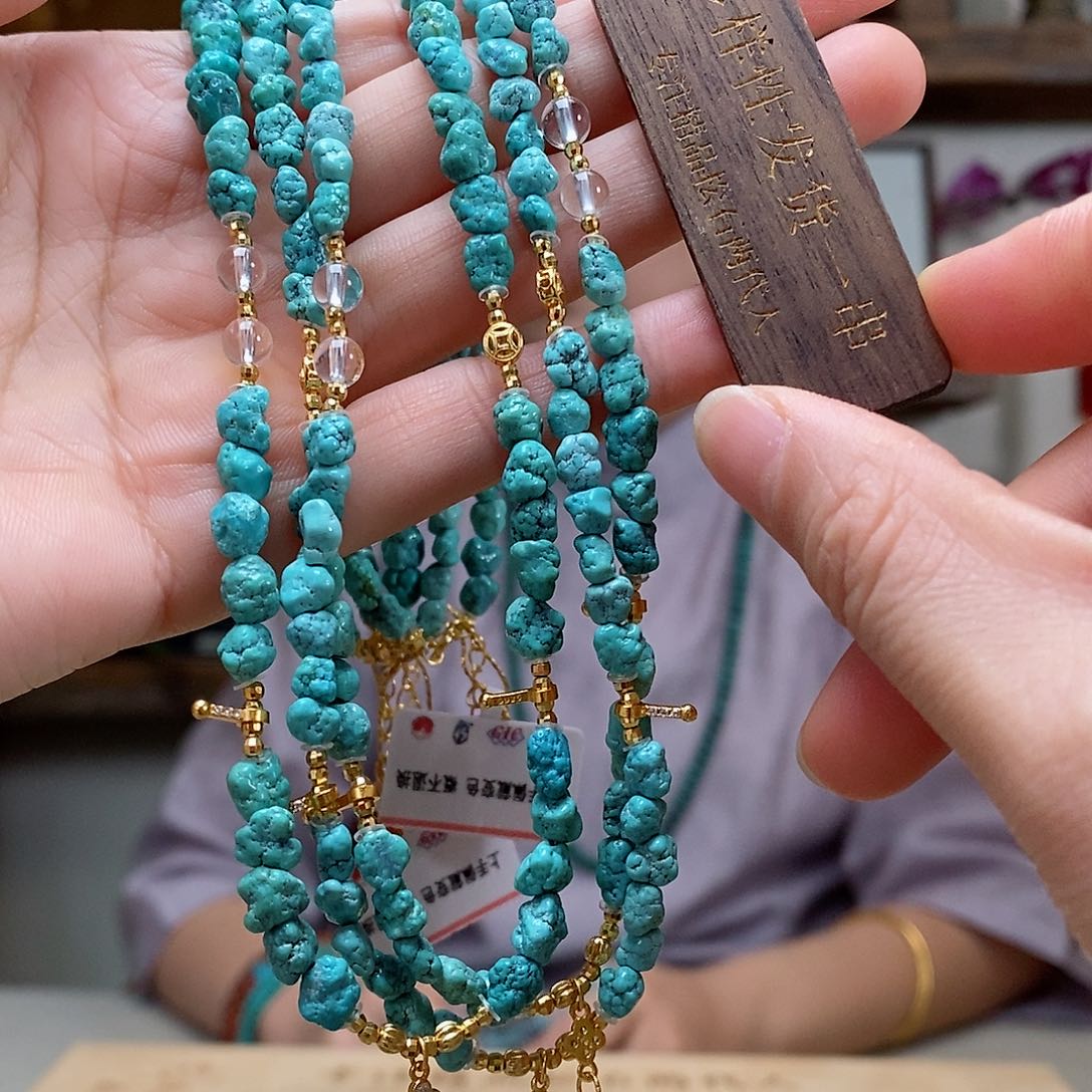 未镶嵌绿松石珠宝奇石