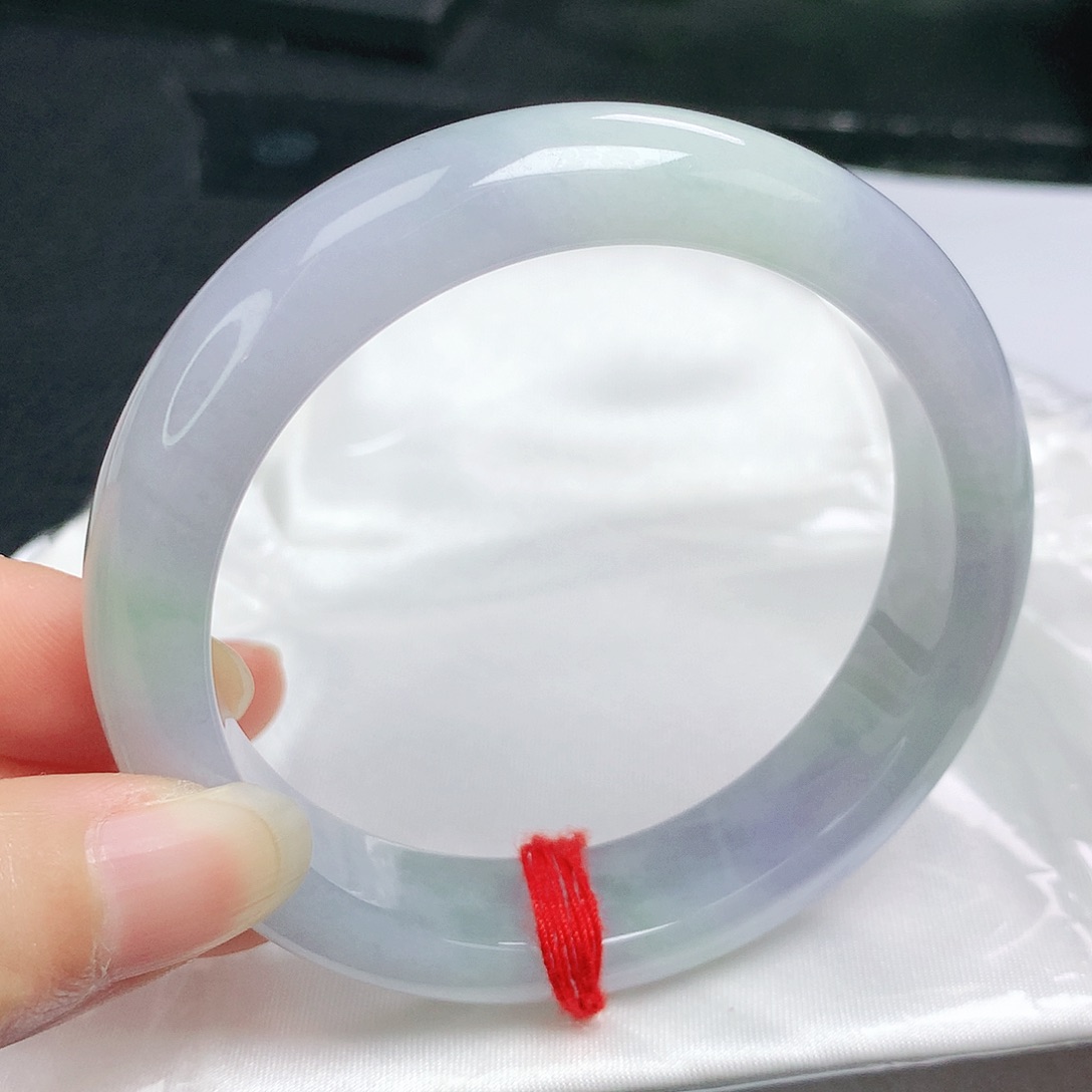 翡翠手镯未镶嵌正