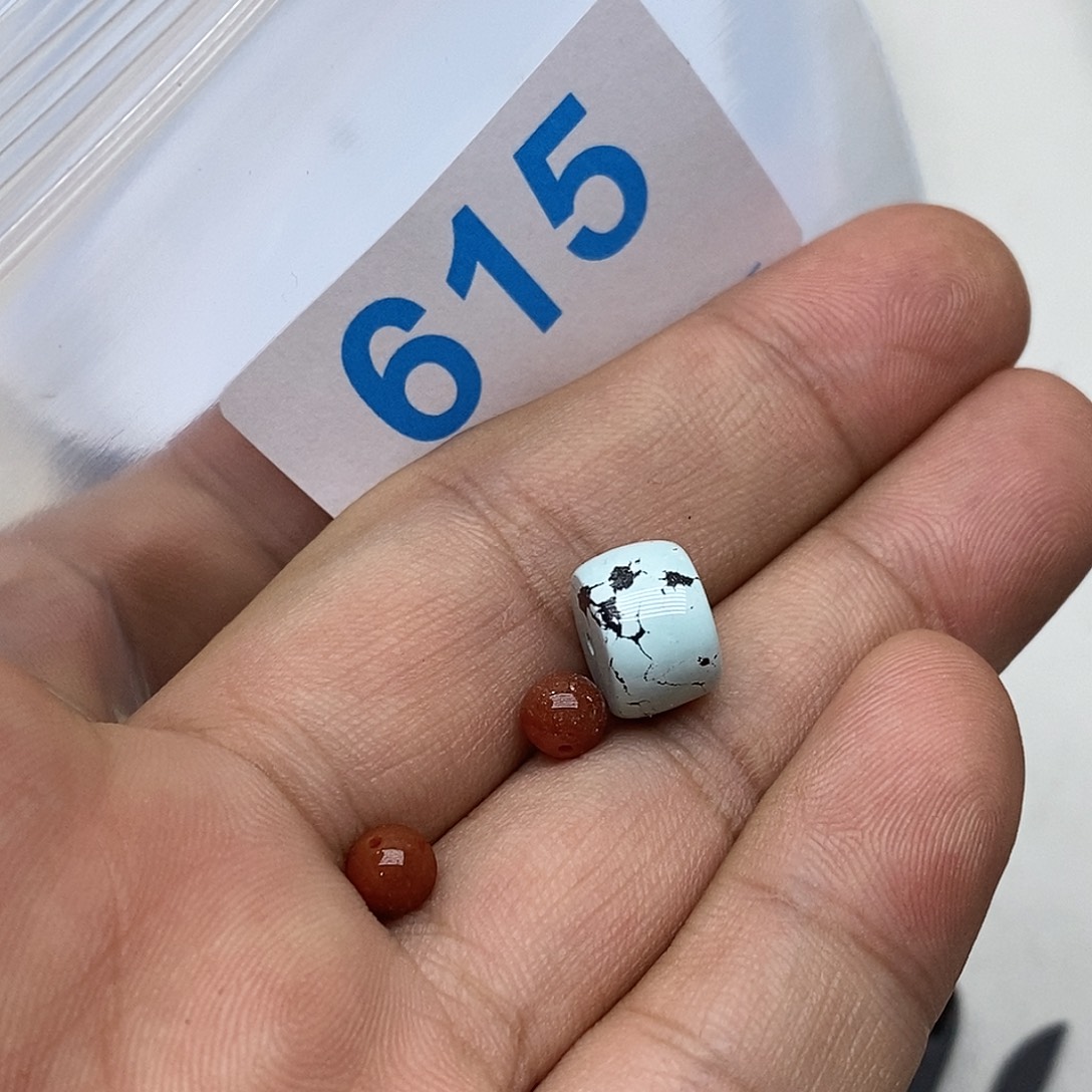 人***海南红玛瑙未镶嵌珠宝奇石