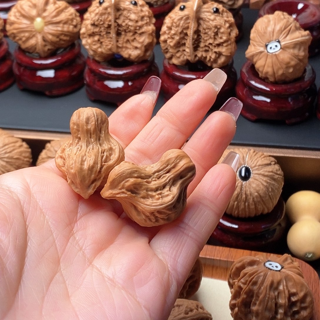 文玩核桃吊坠3*3小鸟