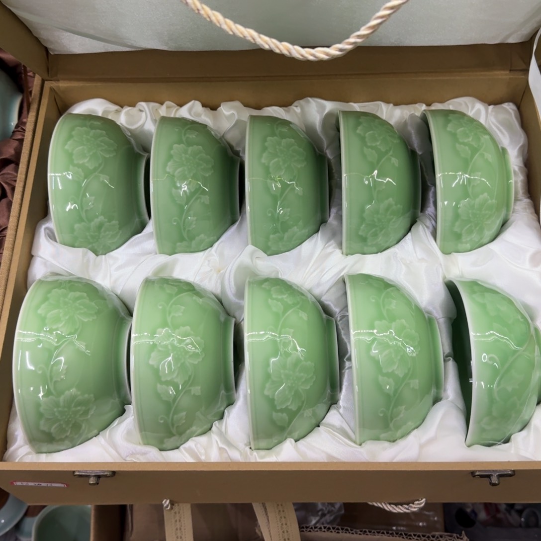 龙泉青瓷茶具微瑕9189