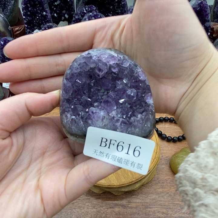 紫晶大型摆件（非配饰）未镶嵌