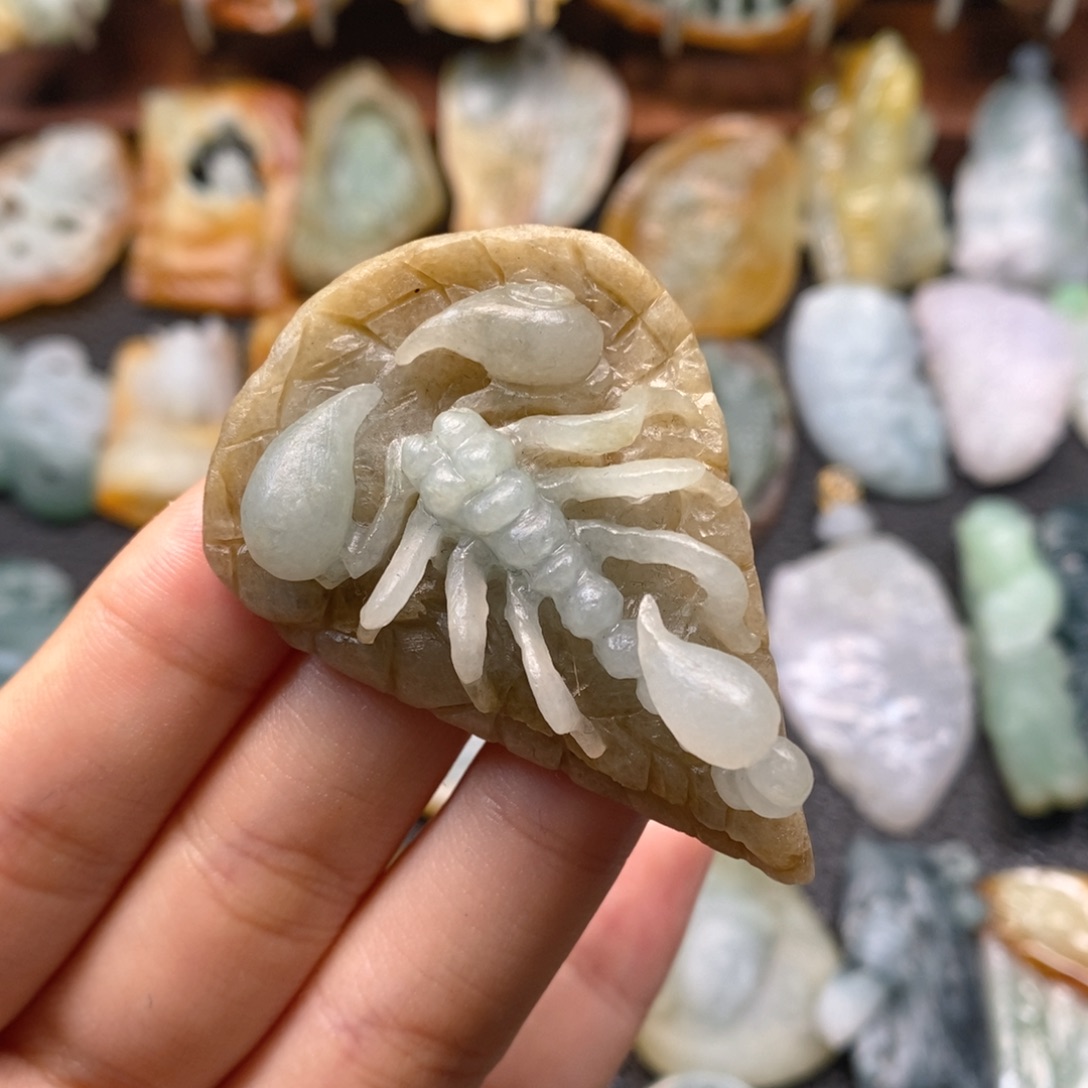 定制翡翠未镶嵌翡翠