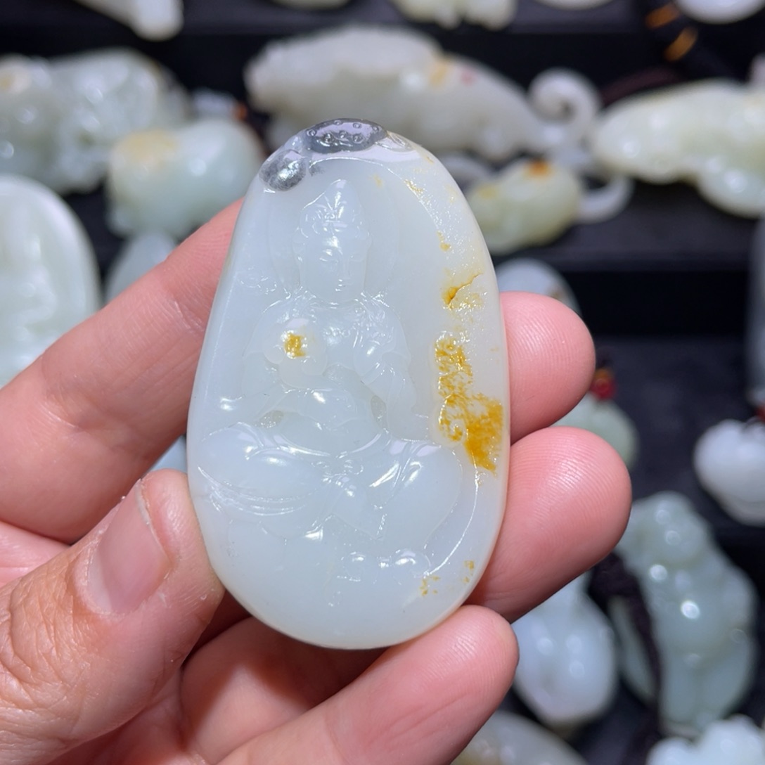 和田玉颈饰未镶嵌相*'