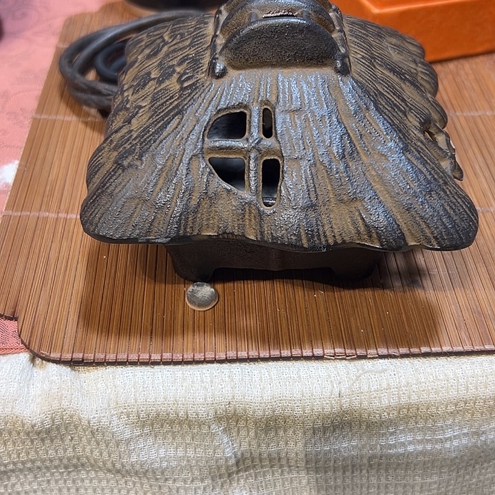 D***i铁中古工艺品摆件