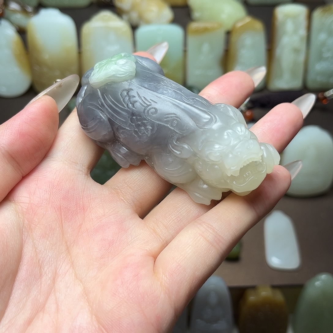 和田玉颈饰未镶嵌城****店