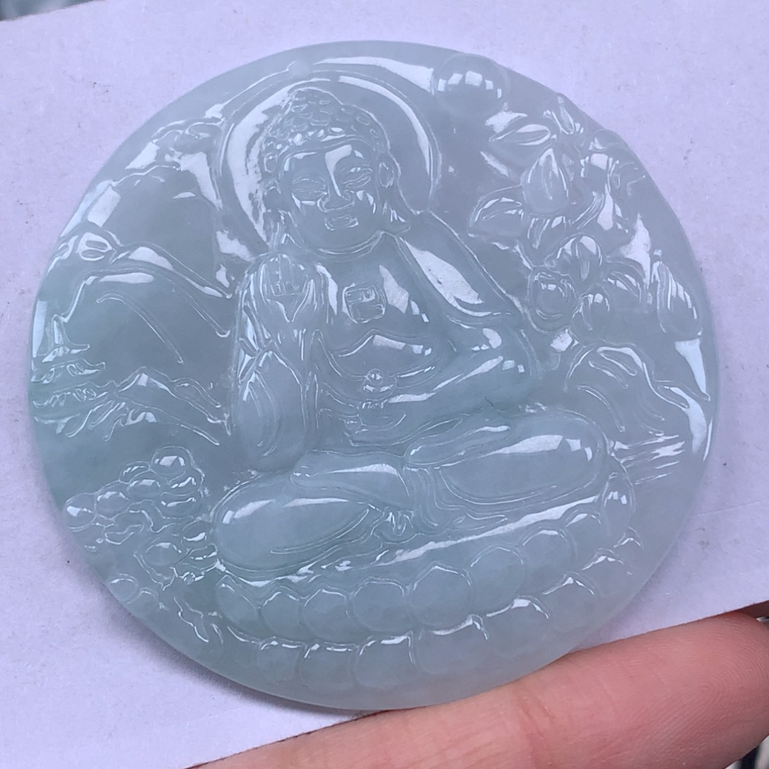 翡翠未镶嵌颈饰阿弥陀佛