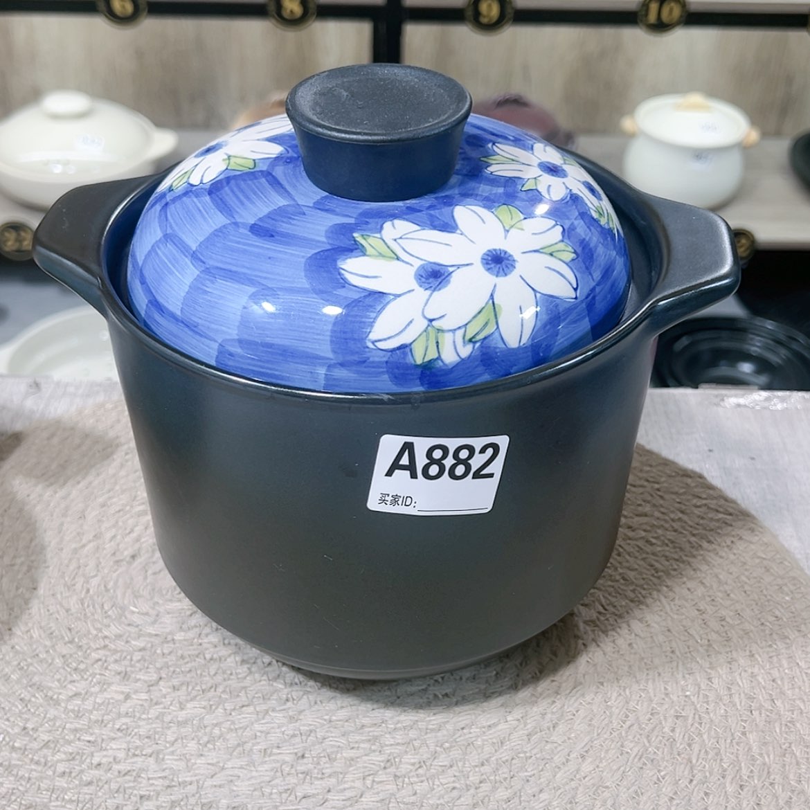 【闪购商品】2.5升砂锅微瑕疵882