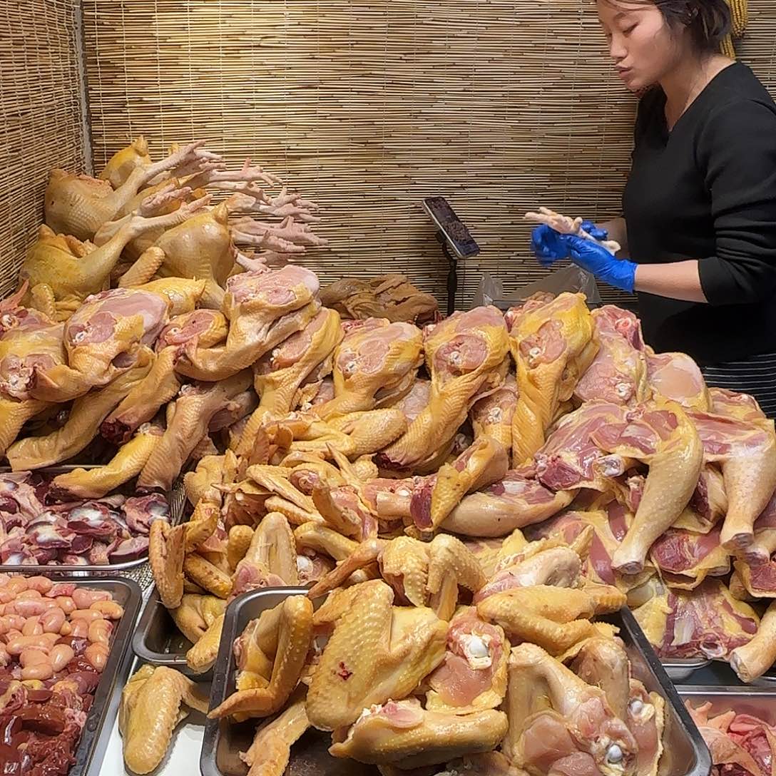 6月中国大陆食用农产品鸡翅22个。7.58斤