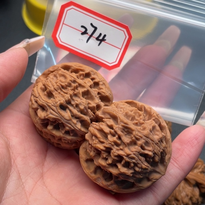 威***廉把件文玩核桃苹果园