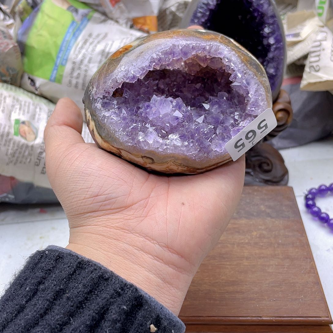 紫晶大型摆件（非配饰）未镶嵌