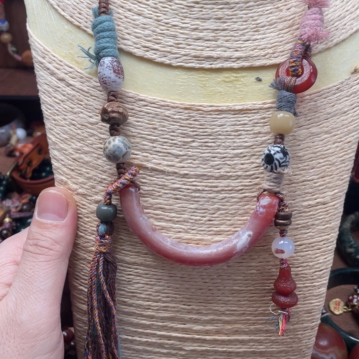 玛瑙/玉髓颈饰未镶嵌