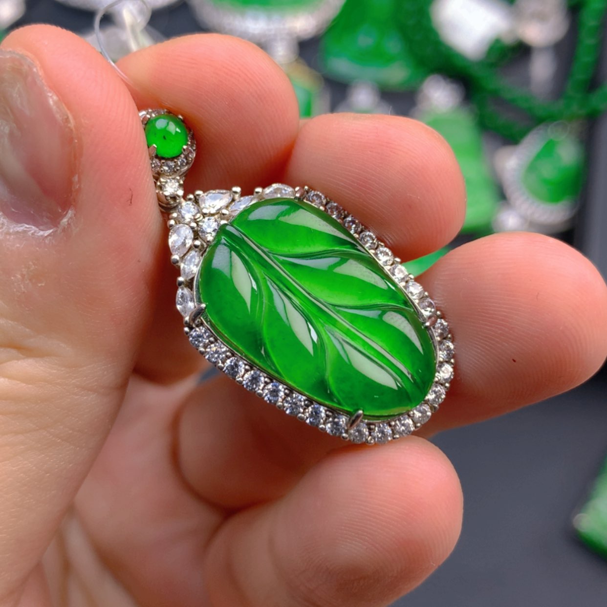 【闪购商品】翡翠颈饰银S925镶嵌11111111