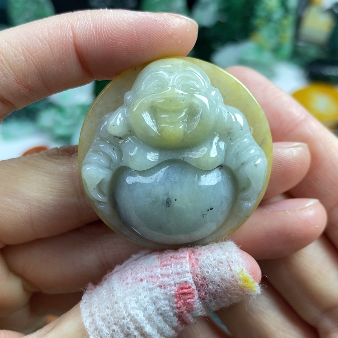 翡翠颈饰未镶嵌吊坠