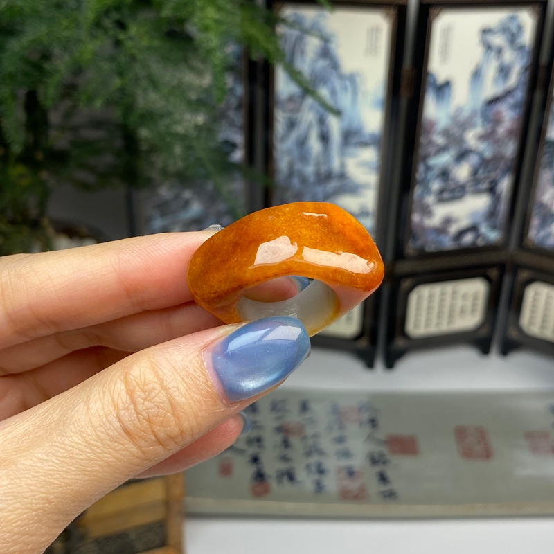 17.4俏色红翡随形马鞍戒戒指 天然翡翠A货