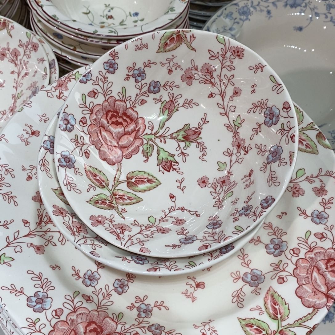 瓷微瑕玫瑰六寸小碗