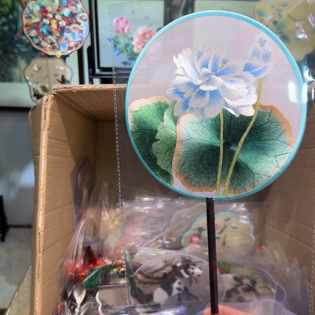 刺绣刺绣工艺精湛