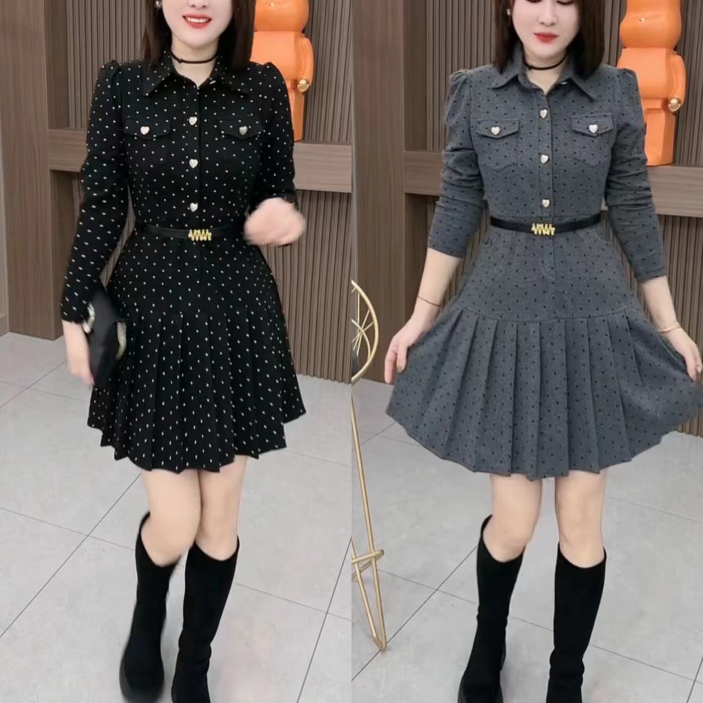 翻领V领休闲风减龄裙子百搭街头风百褶连衣裙