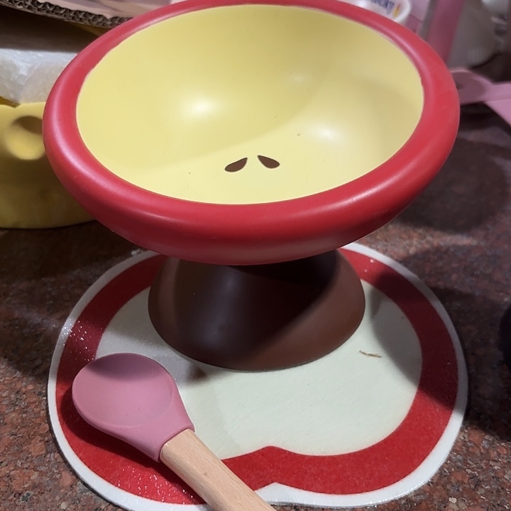陶瓷苹果礼品一套送