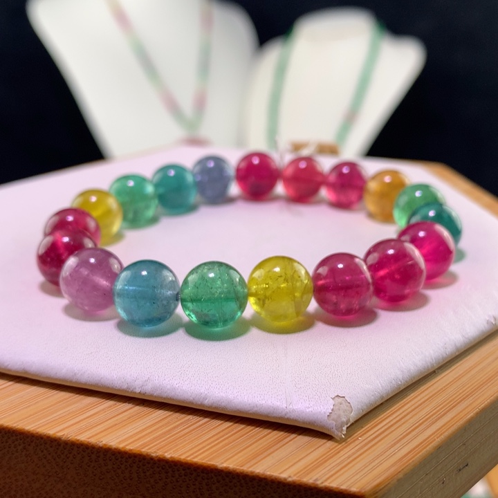 双色碧玺手链未镶嵌