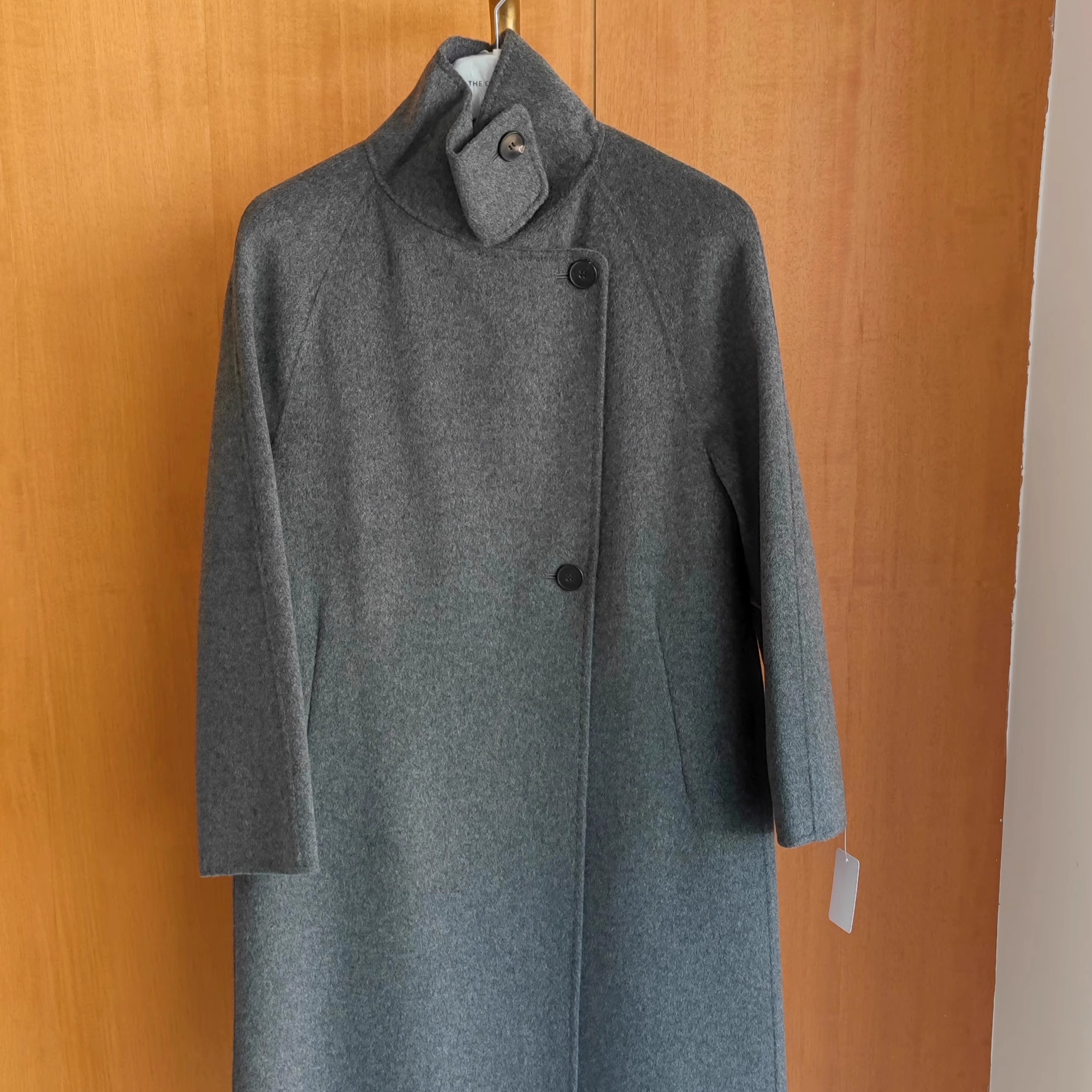 不需要为溢价买单 我们做的真的很好 羊绒烟囱领大衣