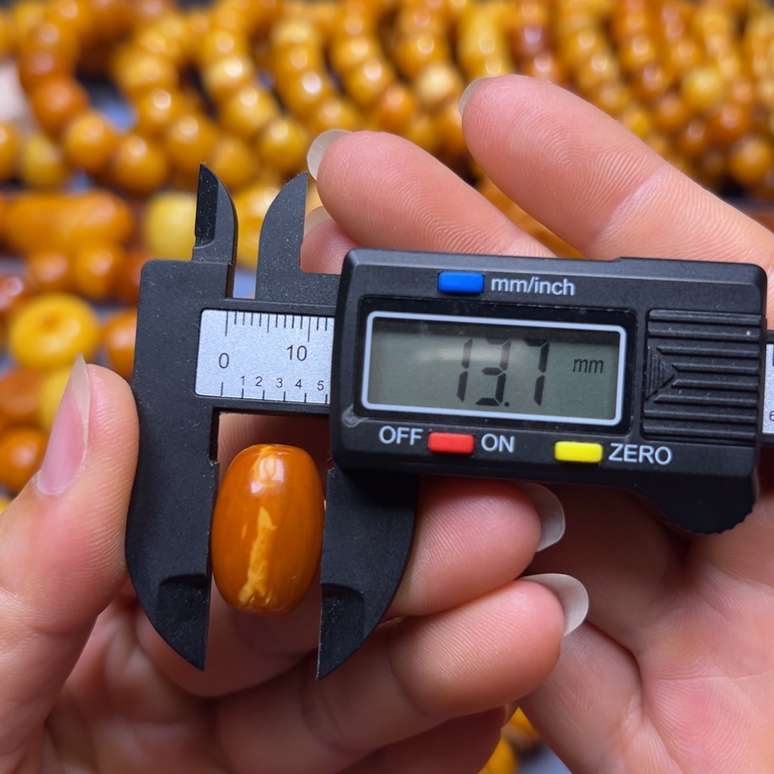 琥珀未镶嵌吊坠(不含链)