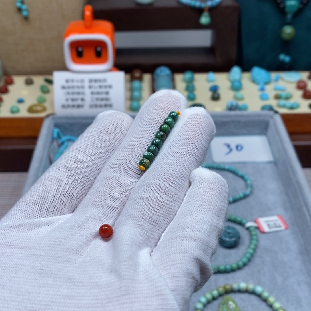 未镶嵌配饰南红玛瑙