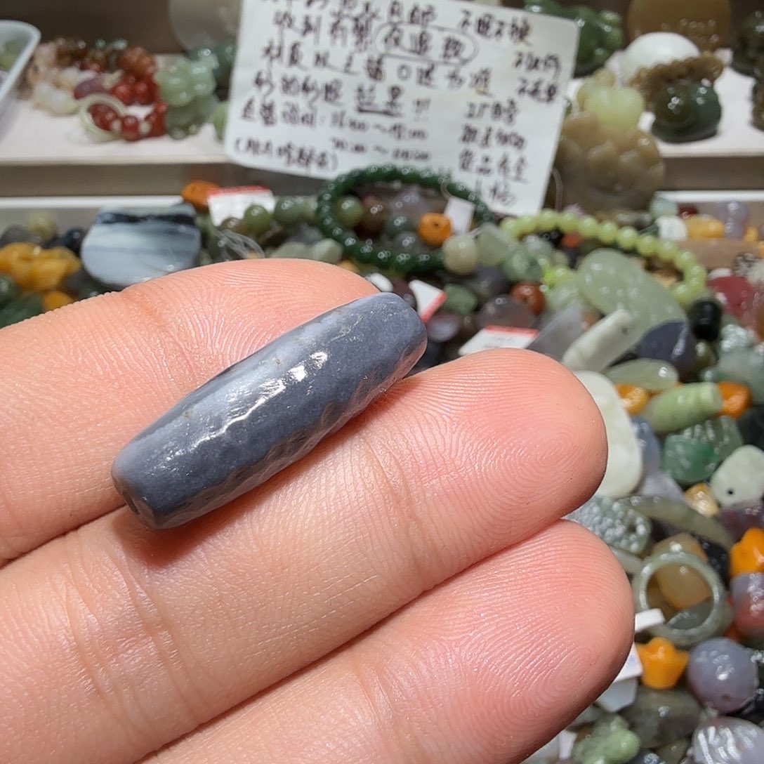 和田玉未镶嵌珠宝奇石