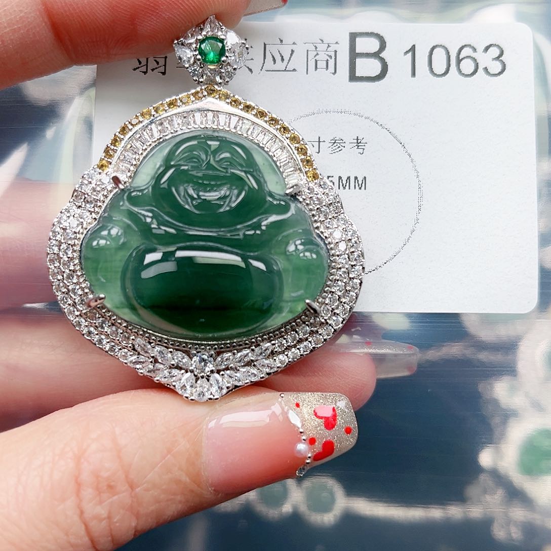 翡翠颈饰未镶嵌翡翠1063