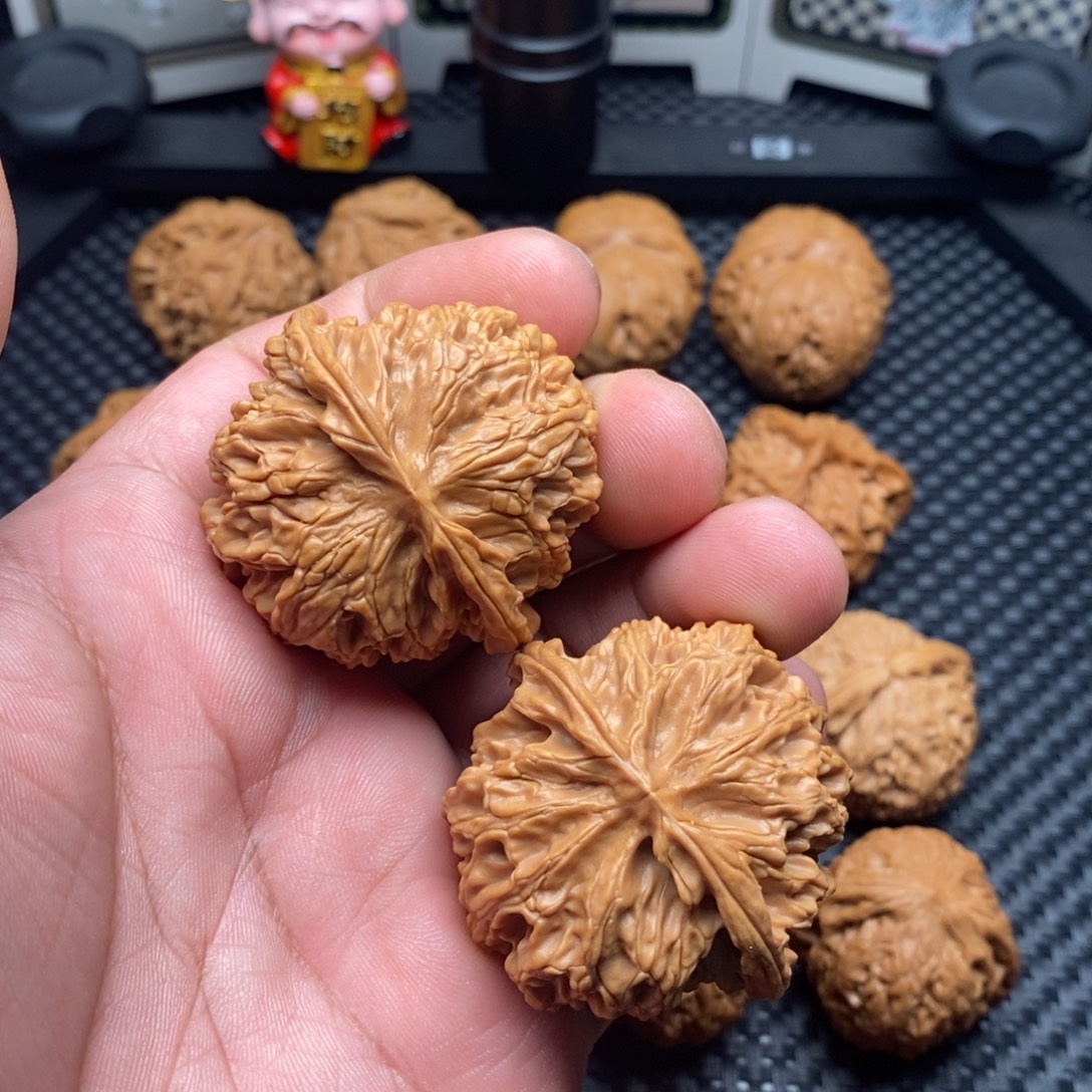 明***好把件文玩核桃全品苹果园46尺