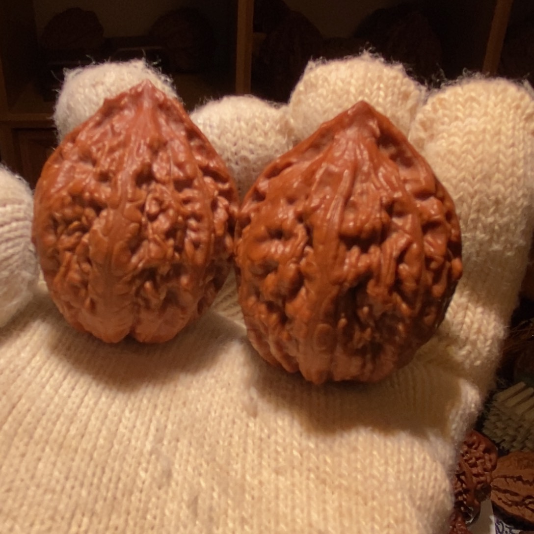 文玩核桃吊坠蚂蚁蛋