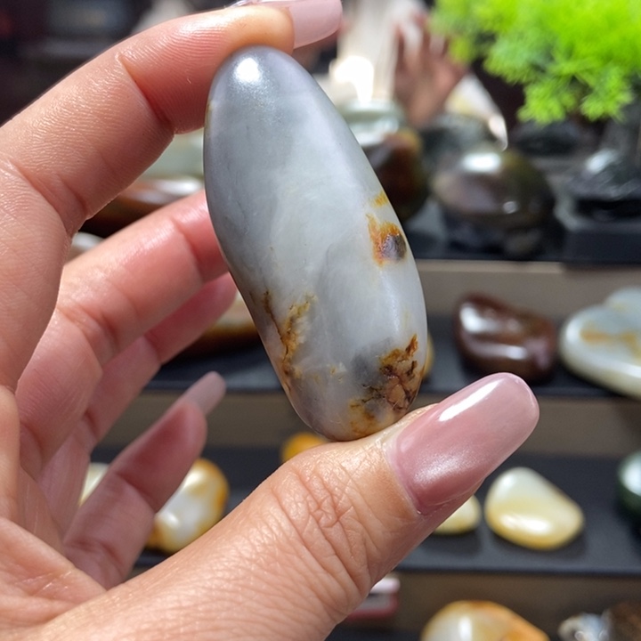 烙***印和田玉未镶嵌挂件