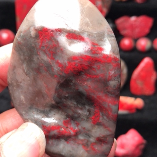 昌化鸡血石昌化鸡血石原石