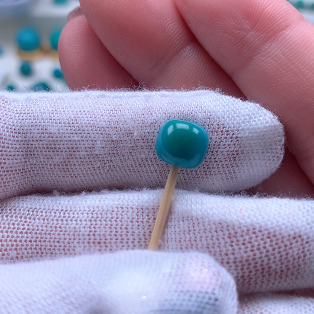 绿松石配饰未镶嵌