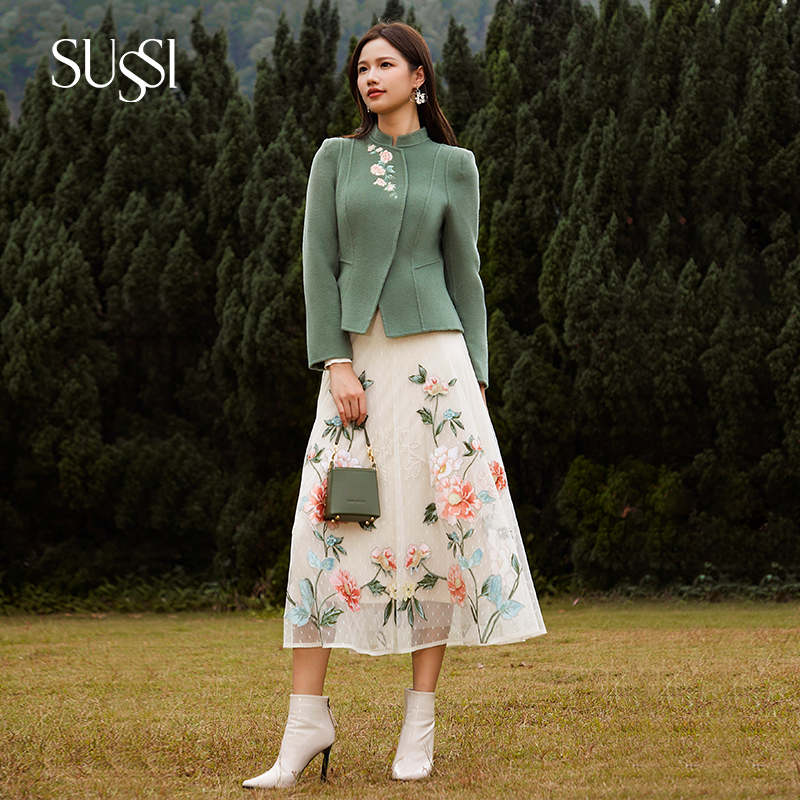 SUSSI/古色24秋冬商场同款绿色新中式双面呢立领刺绣外套女