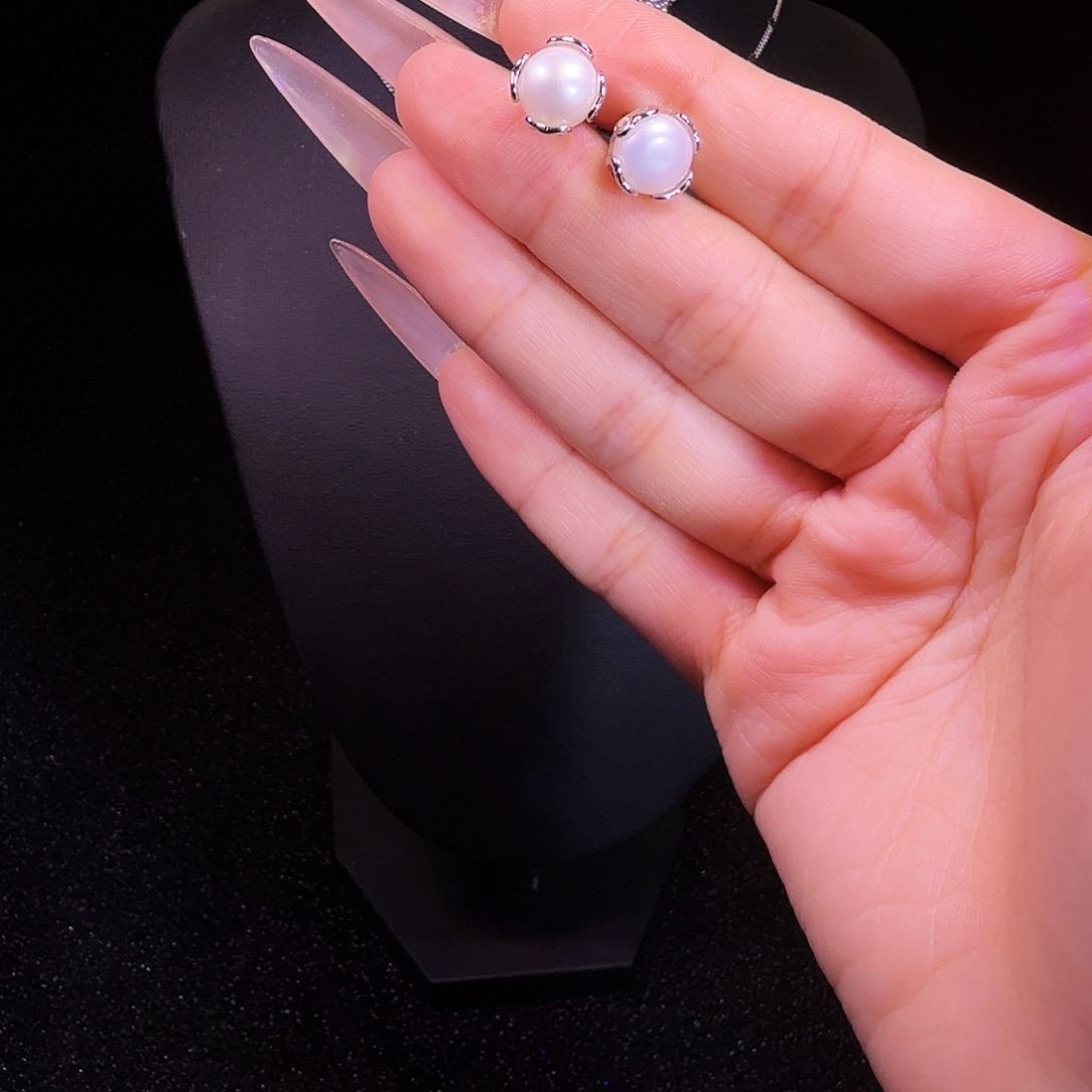 银S925镶嵌淡水珍珠耳饰