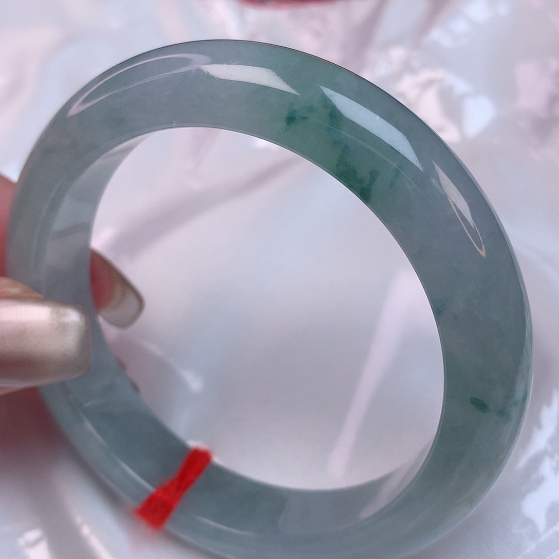 翡翠手镯未镶嵌53+ 翡翠手镯