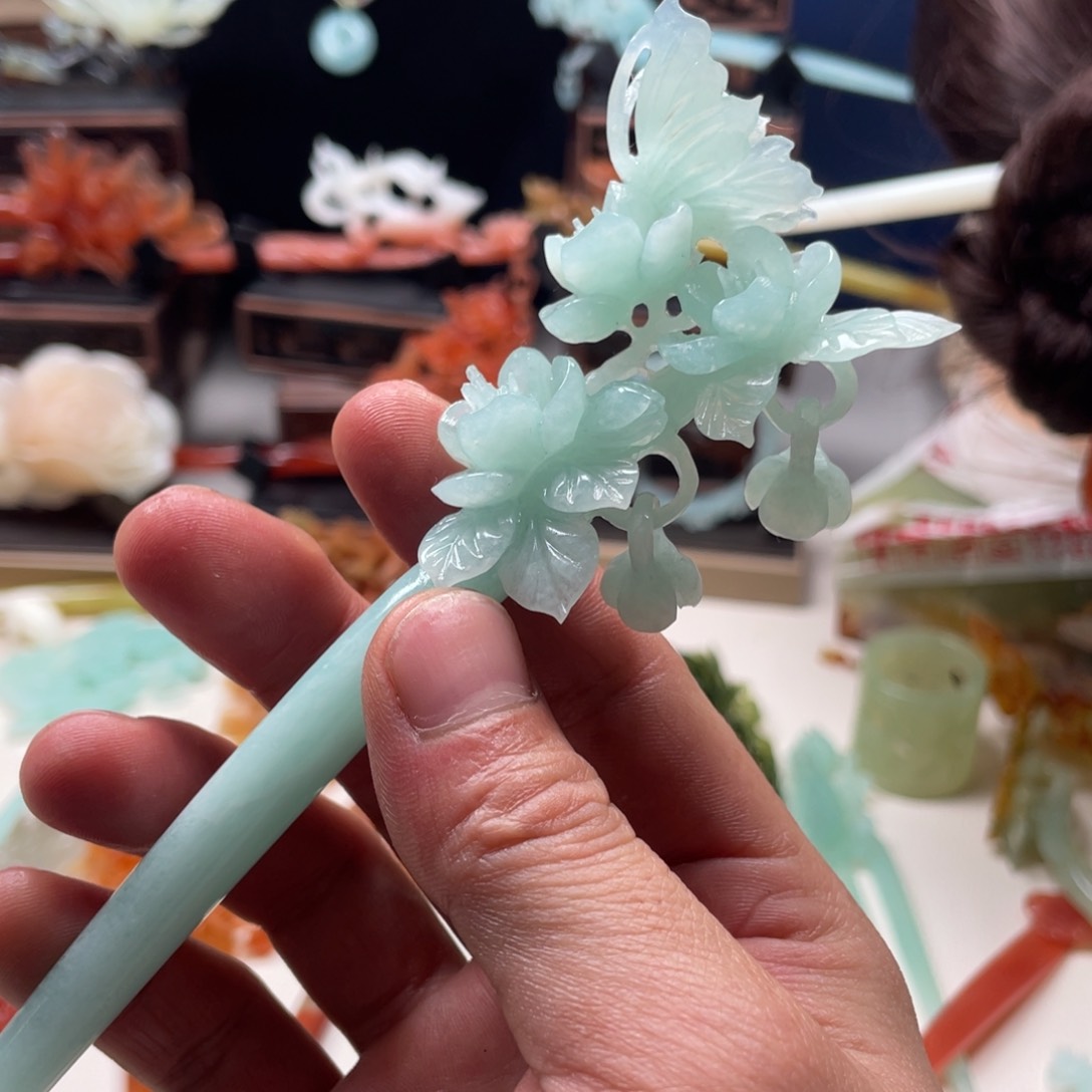 【闪购商品】蛇纹石玉发饰未镶嵌玖*