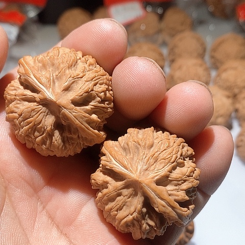 吊坠文玩核桃龙珠