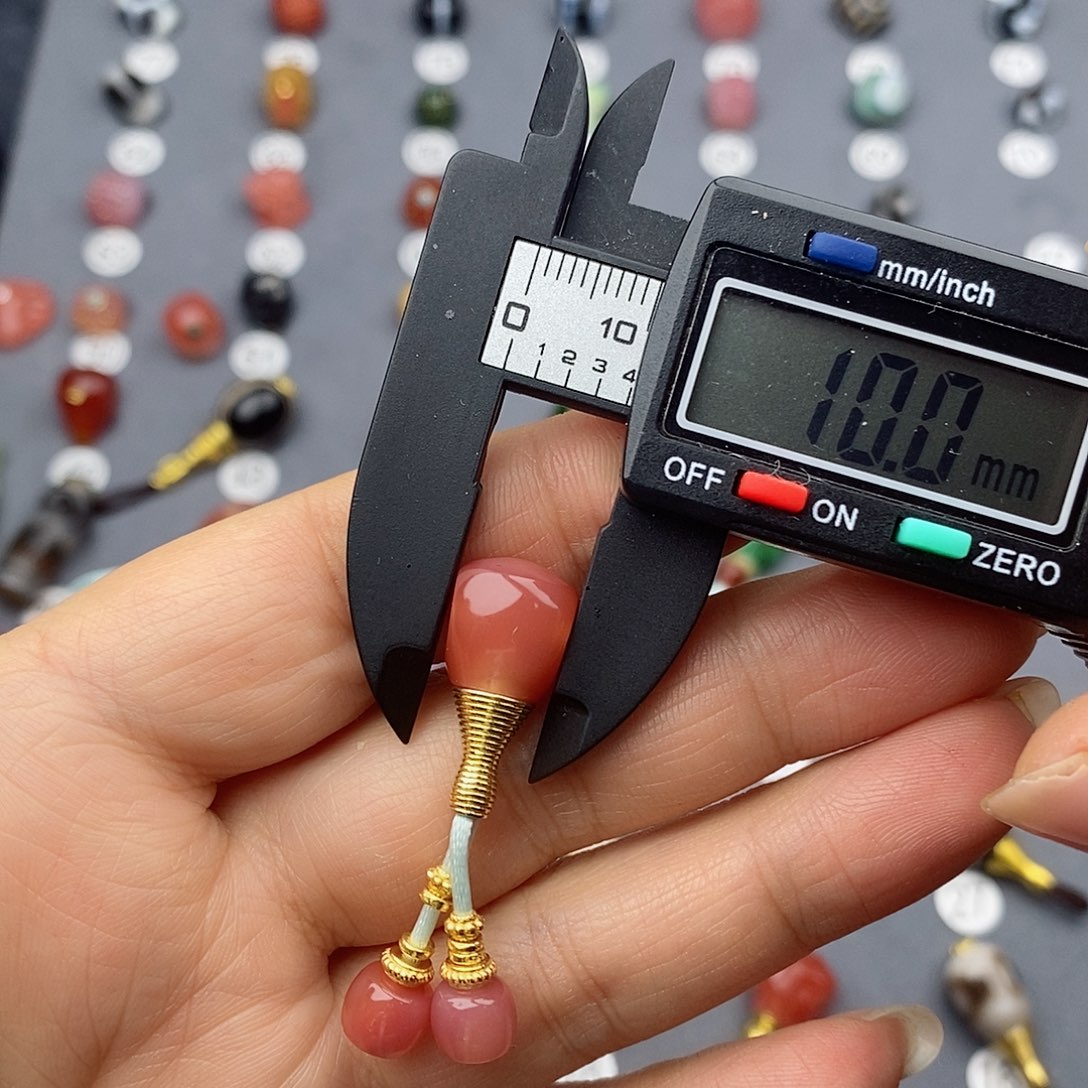 玛瑙/玉髓饰品合金