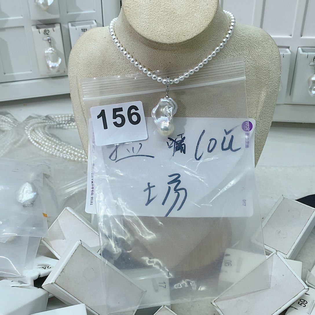 淡水珍珠颈饰合金