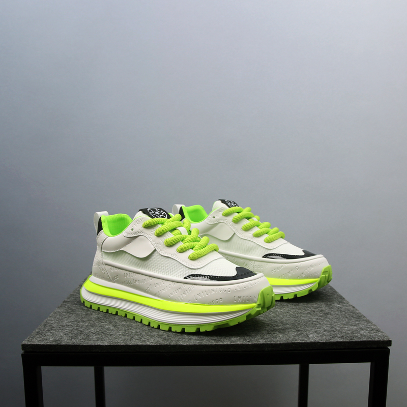 2025春季低帮时尚休闲鞋春秋老爹鞋厚底百搭黑色舒适胶粘潮流新款