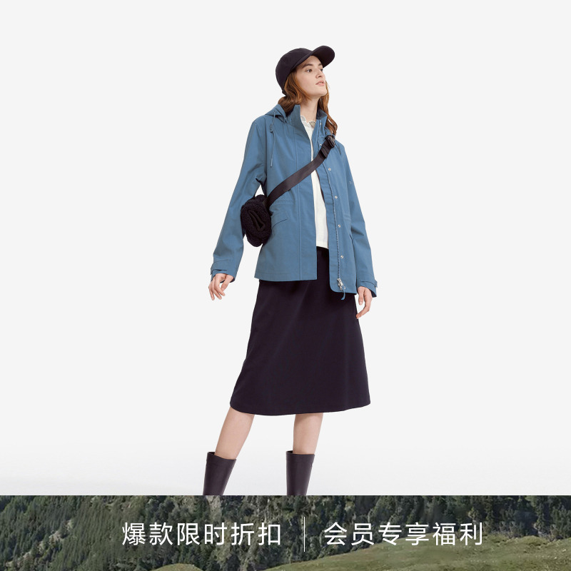 AIGLE艾高新品GORE-TEX防风防雨透汽收腰冲锋衣女BE17