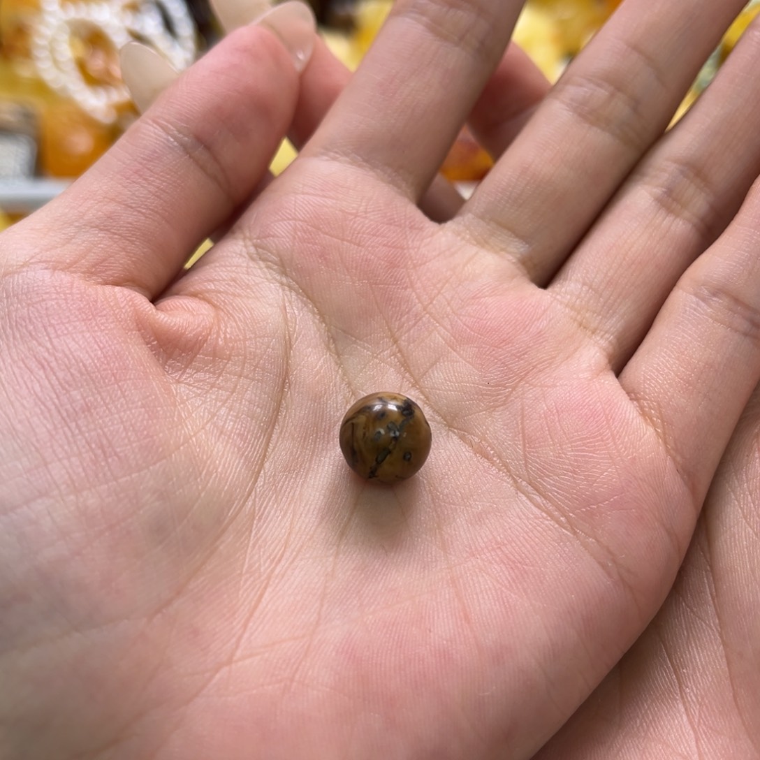 *****琥珀未镶嵌裸石天然琥珀
