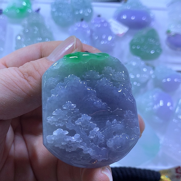 翡翠未镶嵌颈饰天然翡翠A货吊坠