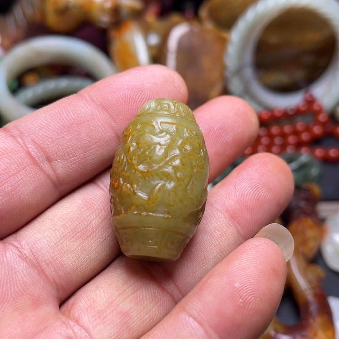 和田玉挂件未镶嵌