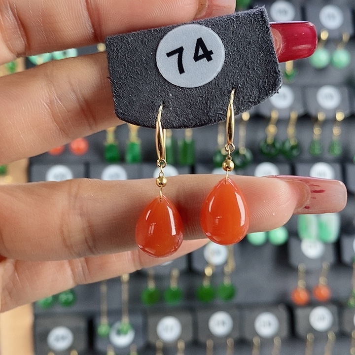 南红玛瑙耳饰18K金镶嵌