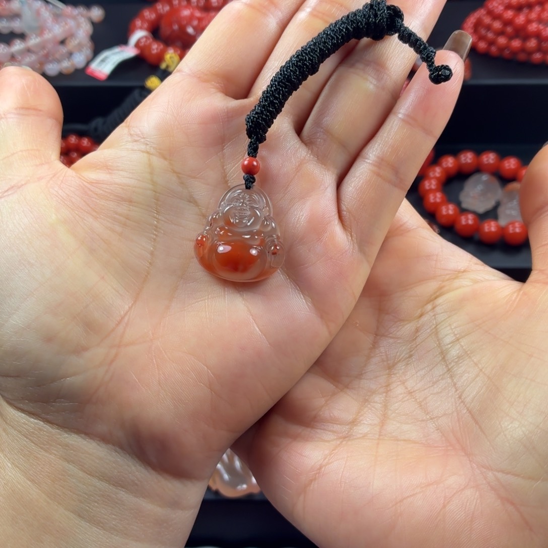 南红玛瑙未镶嵌挂件