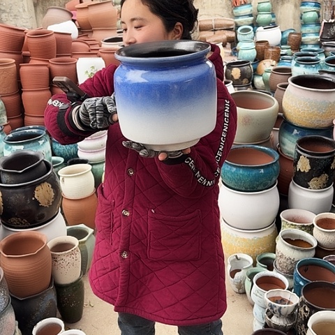 口21高22瑕疵盆子。