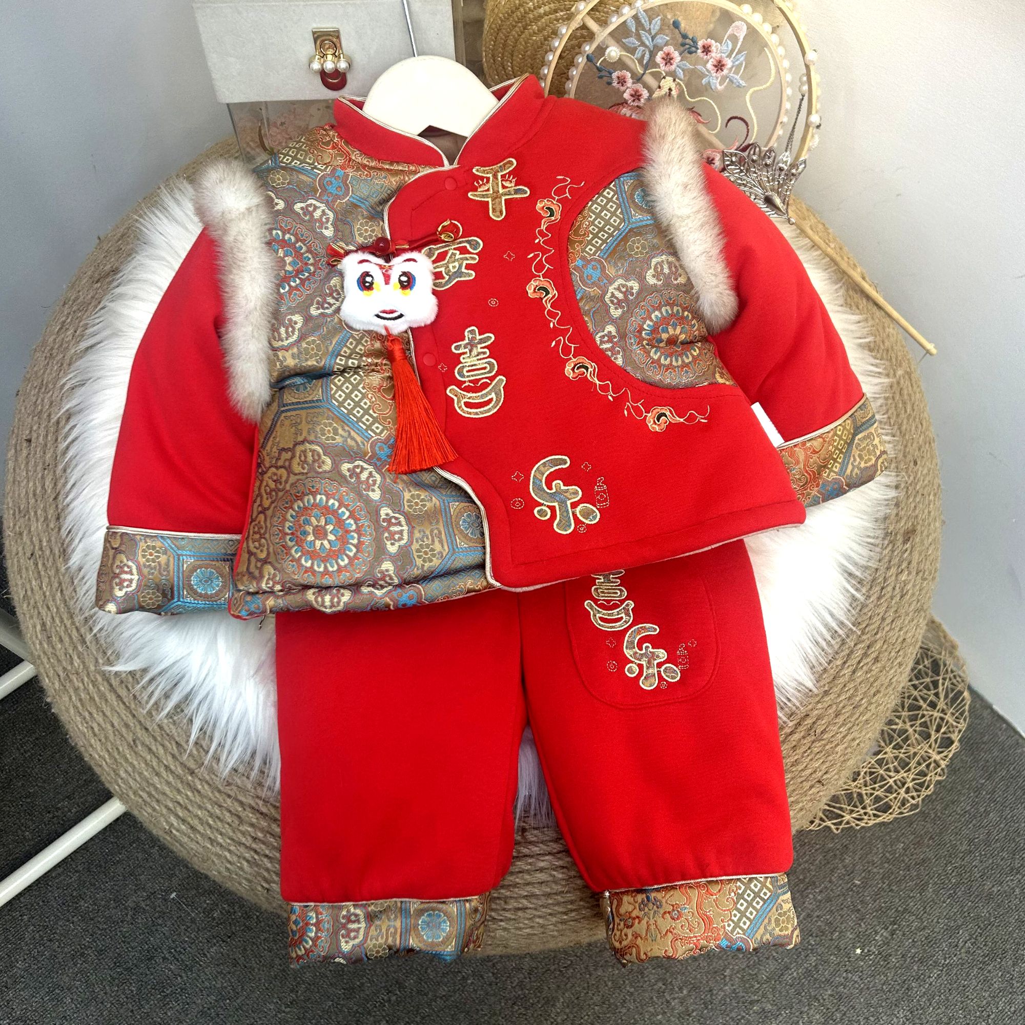 小童加绒棉汉服唐装冬季宝宝中国风拜年服冬装儿童加厚喜庆新年装